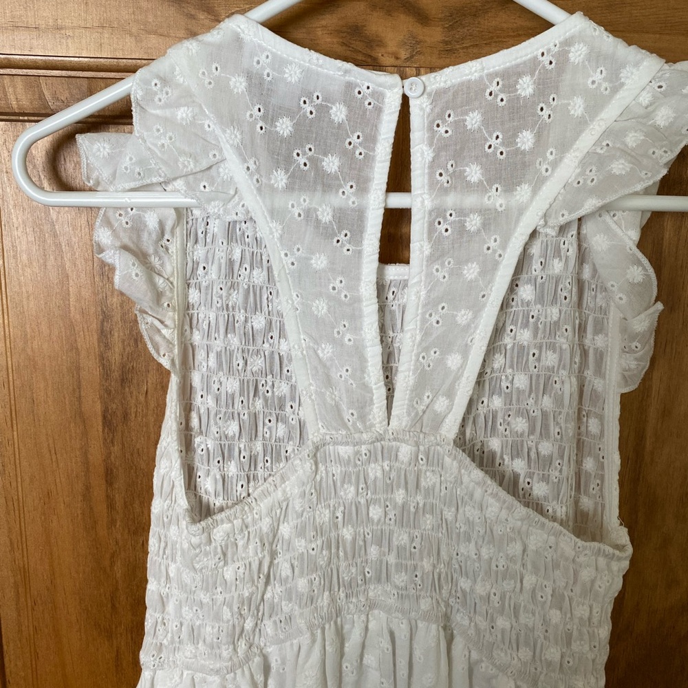 Dress - Picture 6 of 6